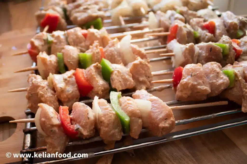 Brochette de pollo